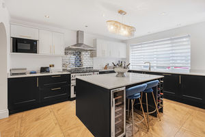 Photo 43- click for photo gallery